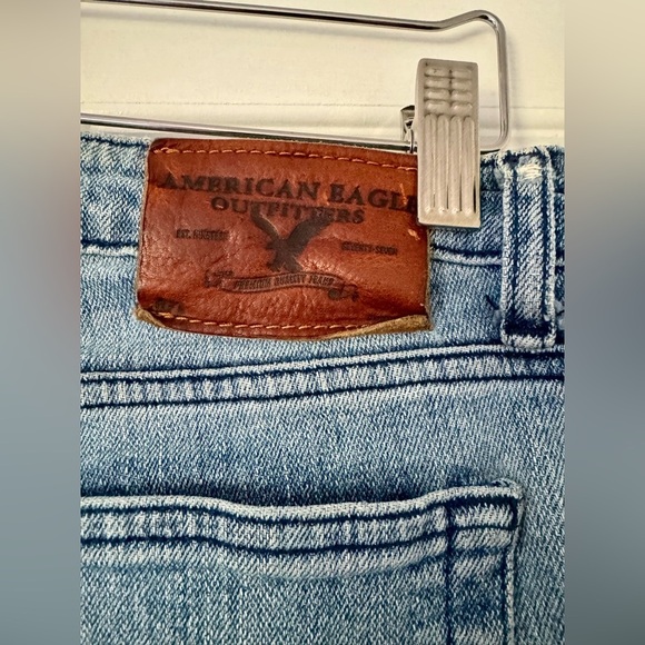 American Eagle Outfitters Low Rise Straight Light Blue Flare Jeans Size 10 - Picture 8 of 15